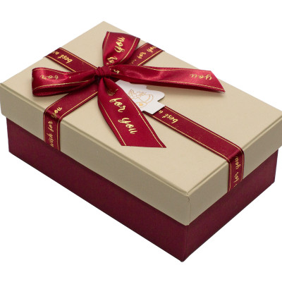 Hộp Quà Chữ Nhật C212 - 16 x 10 x 6 cm – Giao màu ngẫu nhiên