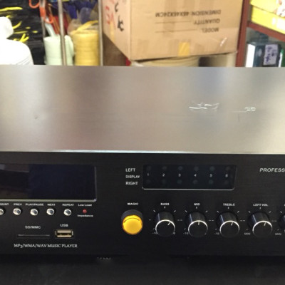 Amply Pronest P4 (600 loa)