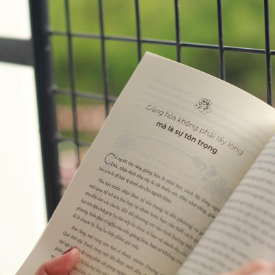 Sách - Ngôn Từ Của Trái Tim - Học Cách Nói Chuyện Ấm Lòng