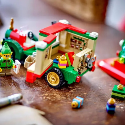 LEGO - NOEL - 40746 -  Xe Tải Giao Hàng Của Ông Già Noel (224 Chi Tiết)