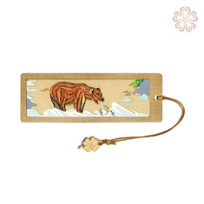 Dấu trang giấy xoắn - chú gấu nâu - size 13.5 x 5.3 cm