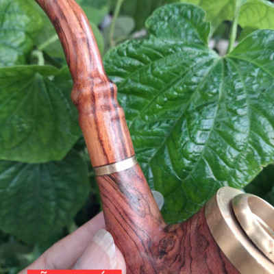 Tẩu sì gà phong cánh lịch lãm đẳng cấp bằng gỗ sưa 