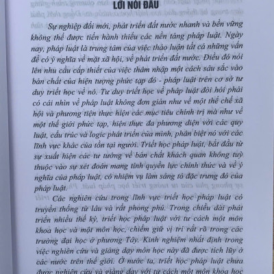 Triết học pháp luật- lịch sử và chức năng phương pháp luận