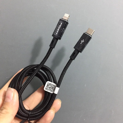 Cáp Sạc Nhanh Pisen Quick Platinum Lightning USB-C 1m