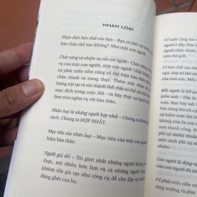 TƯ DUY PHI THƯỜNG (Bìa mềm)