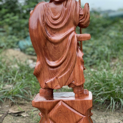 Tượng gỗ quan công trấn ải đứng trên đầu hổ phù kt 40×16×11cm