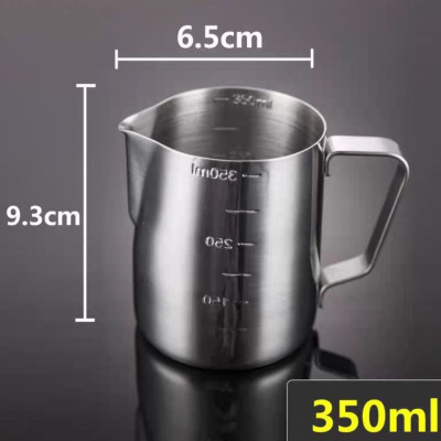 Ca đánh sữa pha chế đồ uống dành cho nhà hàng khách sạn quán bar  - ca inox 304 đánh sữa có quai, chia vạch CNC dõ nét chính sác dành cho cà phê Cappuccino/Latte