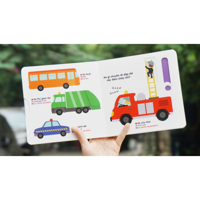 Sách Chuyển Động Thông Minh Đa Ngữ Việt - Anh - Pháp Vườn Thú