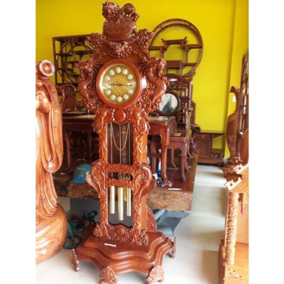 Đồng hồ cây Nghê đỉnh gỗ hương đá