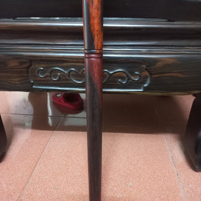 Gậy batong dành cho người già bằng gỗ trắc đỏ đen cực đẹp 