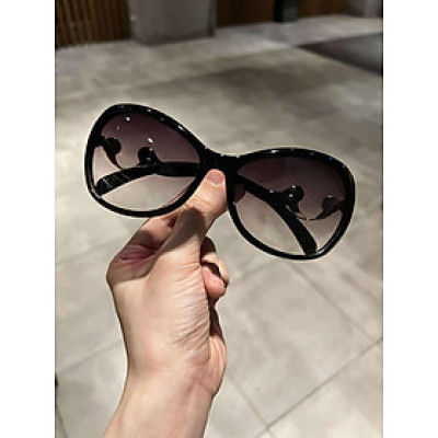 Kính râm nữ thời trang sành điệu