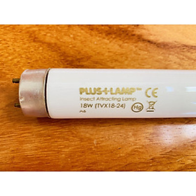 Bóng đèn thu hút côn trùng Pluslamp 18W 