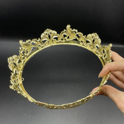 Vương miện nam tròn mẫu cao 4,5cm màu vàng