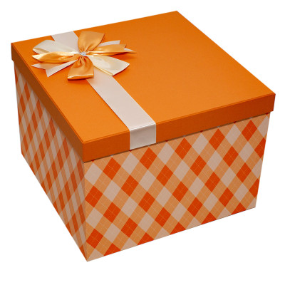 Hộp Quà Vuông V102 - 28x28x20 cm - phượng hoàng