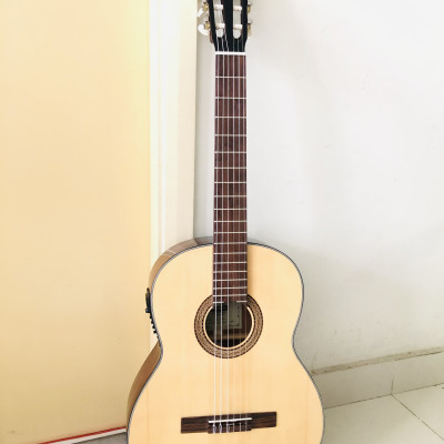 Đàn guitar classic có EQ Duy Guitar DC120X thùng full size có khuyết gỗ Hồng đào nguyên tấm âm thanh tốt