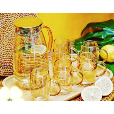 Combo bộ bình đựng nước uống thủy tinh chịu nhiệt cao cấp kèm khay gỗ màu vàng