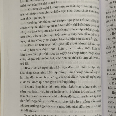 Pháp luật về hợp đồng trong thương mại và đầu tư