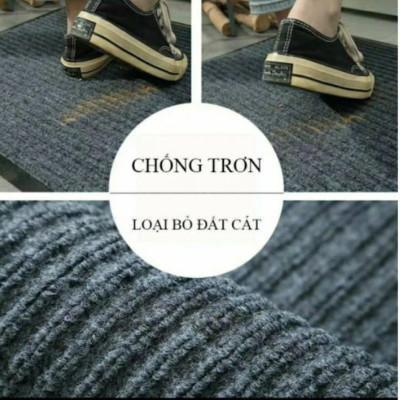 Thảm chùi chân đế chống trượt dạng sọc Stripmate Màu Xám đen / Xám đỏ - Nhiều Size ( Tặng Chổi Phất Bụi )
