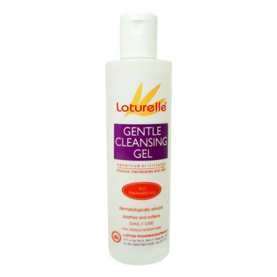 Gel tắm cho bé Loturelle 250ml làm sạch mụn lưng