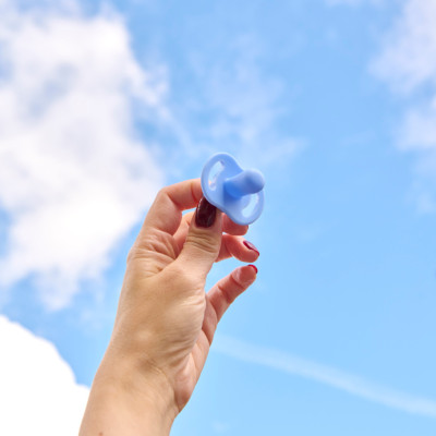 Ty Ngậm Silicon Siêu Nhẹ Cho Bé Tommee Tippee Ultra Light 6-18 Tháng (Vỉ Đôi)