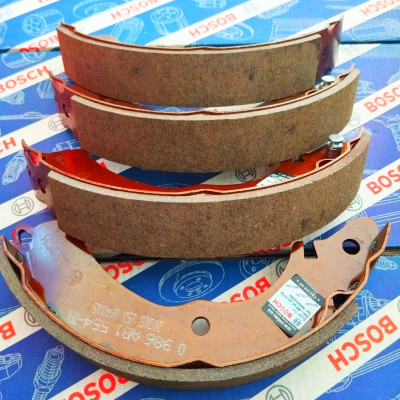 Bố Càng Sau Mitsubishi Lancer 1.5/1.6 (-2010) Lancer 1.8 (-2009) Lancer Gala 2.0 (-2005) - Bosch BP 1554