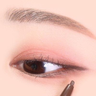 Bút Chì Sáp Kẻ Lông Mày Không Trôi Lõi Siêu Mịn Kissme Heroine Make 0.07 G