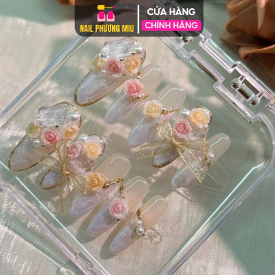 Hộp Đựng Nail Box Trưng Bày Móng Giả Bằng Nhựa Chuyên Dụng Màu Hồng Trong, Hình Vuông Bo Cạnh, Mới Sang Trọng Đáng Yêu - Nail Phương Miu Chống Bụi