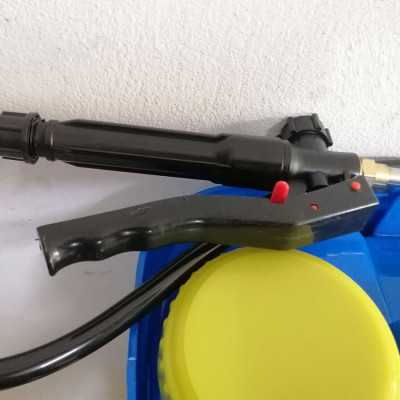 Bình phun thuốc- khử trùng chạy điện Dewoo DW-20C- Hàng chính hãng