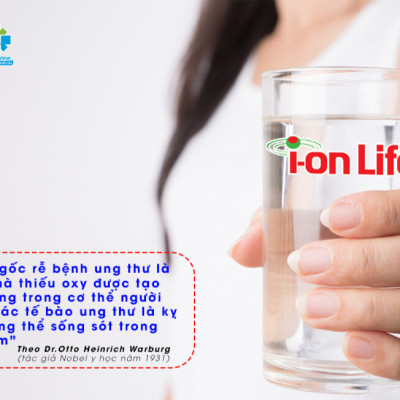 Nước uống kiềm ionLife dung tích 4.5L thùng 4 chai chứa vi khoáng tự nhiên, công nghệ Nhật Bản