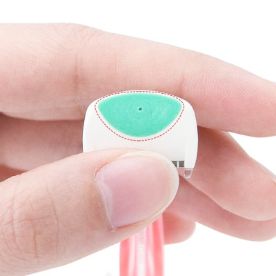 Bộ 4 dao cạo an toàn cao cấp vùng bikini thương hiệu Kai Nhật Bản tặng 2 zipper 10cm