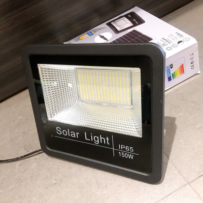 ĐÈN PHA LED NĂNG LƯỢNG MẶT TRỜI 150W CẢM BIẾN THÔNG MINH 1803-150