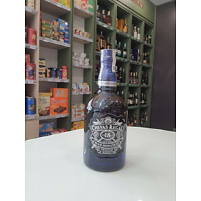 Rượu Chivas Regal 18 Blue Signature