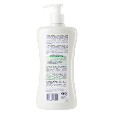 Sữa tắm gội cho bé Chicco chiết xuất hoa cúc 500ml (dành cho bé từ 0 tháng tuổi)