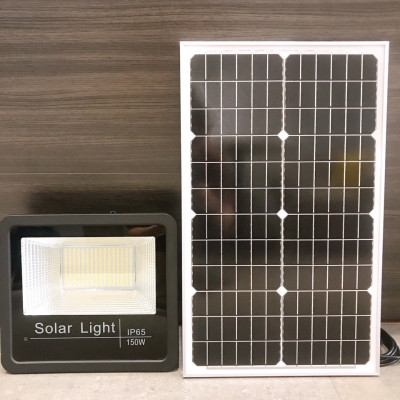 ĐÈN PHA LED NĂNG LƯỢNG MẶT TRỜI 150W CẢM BIẾN THÔNG MINH 1803-150
