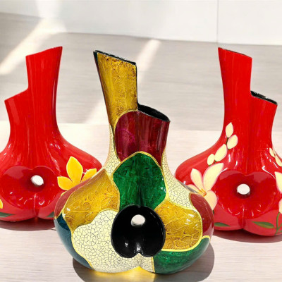 Bình hoa sơn mài Thanh Bình Lê- Bình đôi tình yêu liền nhau  size 35x26x12 cm dùng  cắm hoa, trang trí, quà tặng ý nghĩa