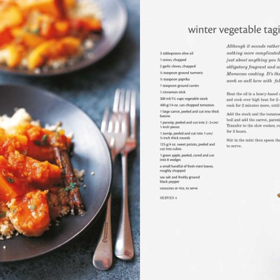 Sách - The Slow Cooker Cookbook - Affordable and convenient meals f by Unknown (US edition, Hardcover Paper over boards)