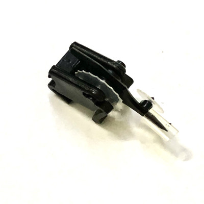 Lẫy tách giấy trống 2501 : Dùng cho máy photocopy Ricoh 2000/ 2501/ 2851/ 2852/ 3351/ 3352/ 3353/ 2054/ 3054/  3055/ 4054/ 4055/ 5054/ 5055/ 6054/ 6055 ( HA - Hàng nhập khẩu )