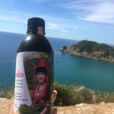 Nước tắm thảo dược của người Dao Đỏ Daodo cho bà mẹ sau sinh