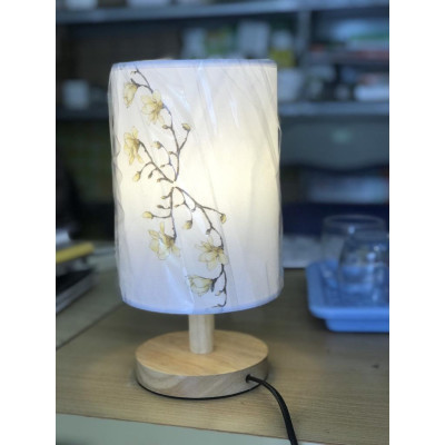 Đèn bàn nấm chao vải , thân gỗ decor trang trí bàn tab phòng ngủ tặng kèm bóng chuyên dụng