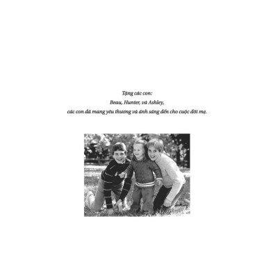 Sách - Nơi Ánh Sáng Chiếu Soi - Jill Biden - Tân Việt Books