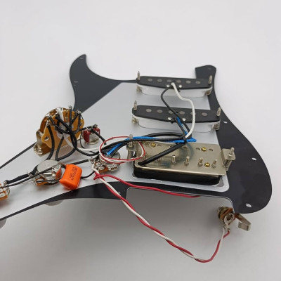 Pickguard Guitar Có Sẵn Pickup & Volume Tone | Pickguard Guitar Hoàn Chỉnh, Sẵn Sàng Lắp Đặt