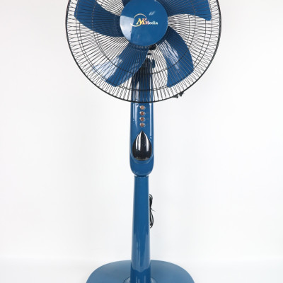 Quạt Đứng Có Khiển NK Media 5 Cánh MD-F116A Công Suất 50W Sải Cánh 16 inch (400mm) Chiều Cao 1350mm - Màu Ngẫu Nhiên - Hàng Chính Hãng