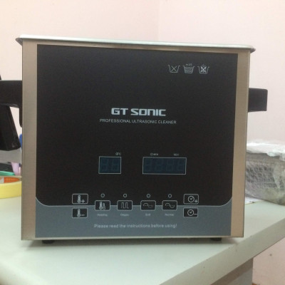 Bể rửa siêu âm GTsonic D3-3 lít, công nghệ sóng siêu âm hiện đại, làm sạch nhanh vết bẩn và cặn bám, tích hợp chức năng đuổi khí và gia nhiệt, phù hợp vệ sinh trang sức, mắt kính, đồng hồ, linh kiện điện tử – Hàng chính hãng