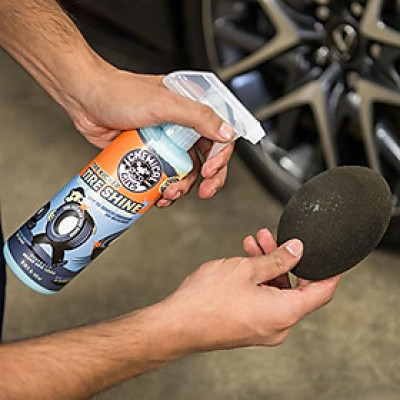 CHAI XỊT DƯỠNG LÀM MỚI VÀ BÓNG LỐP XE CHEMICAL GUYS TIRE KICKER EXTRA GLOSSY TIRE SHINE (16 OZ)