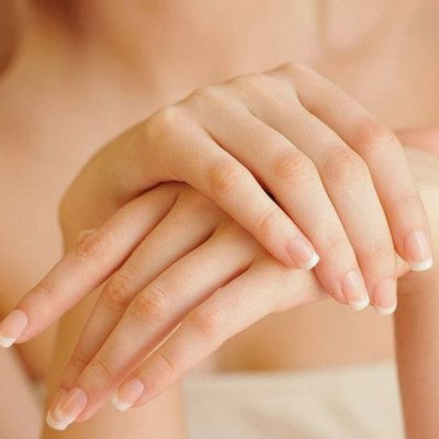 Bấm Móng Tay Thép Không Gỉ Kai 000KK-2528 (Size M)