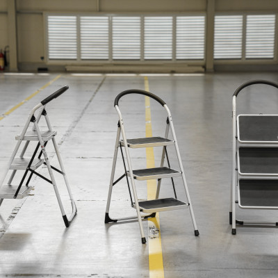 Thang gấp thép 3 bậc - Bền bỉ, chịu lực tốt, gấp gọn tiện lợi, tiết kiệm không gian - Hàng nhập khẩu chính hãng