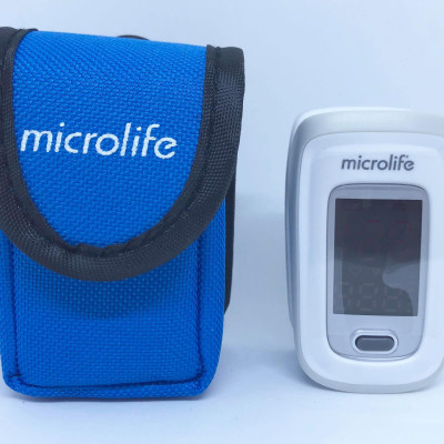 Máy Đo Nồng Độ Oxy (SPO2) Và Nhịp Tim- Microlife OXY200