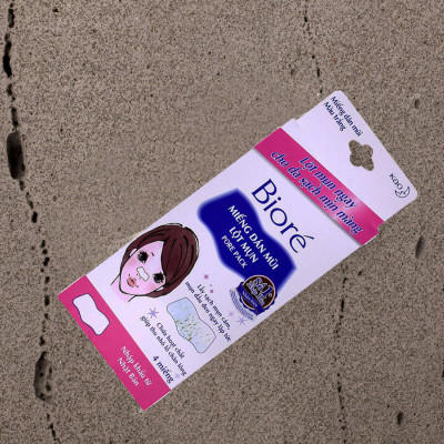 Miếng Dán Mũi Lột Mụn Biore 4 Miếng