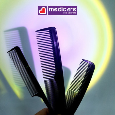 Lược Kháng Khuẩn BASICARE Bộ 3 cái 3823