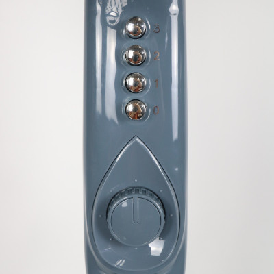 Quạt Đứng NK Media 5 Cánh MD-F116 Công Suất 50W Sải Cánh 16 inch (400mm) Chiều Cao 1350mm - Màu Ngẫu Nhiên - Hàng Chính Hãng